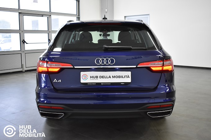 AUDI A4 Avant 30 TDI 136 CV S tronic